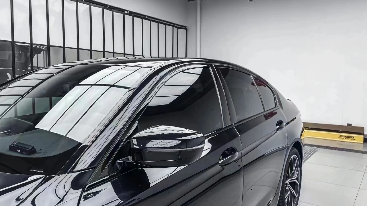Crystal Piano Black