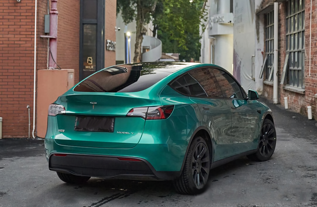 Metal Emerald Green